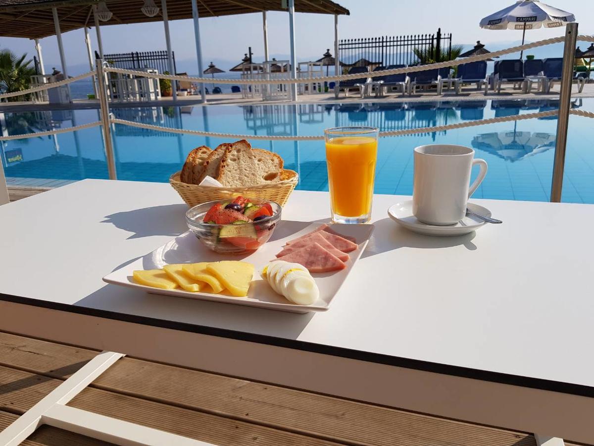 Ammos Aparthotel 2*