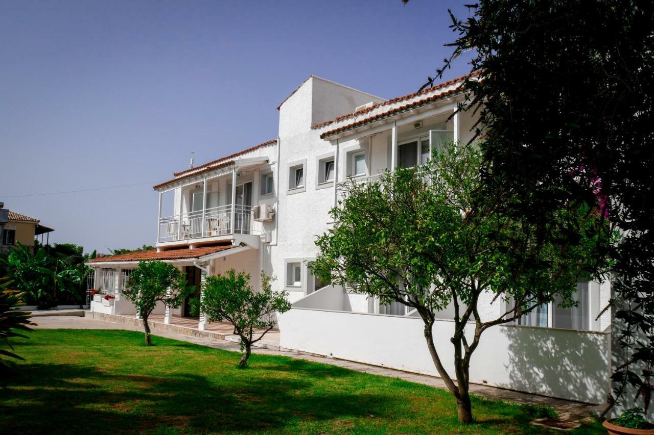 Ammos Aparthotel